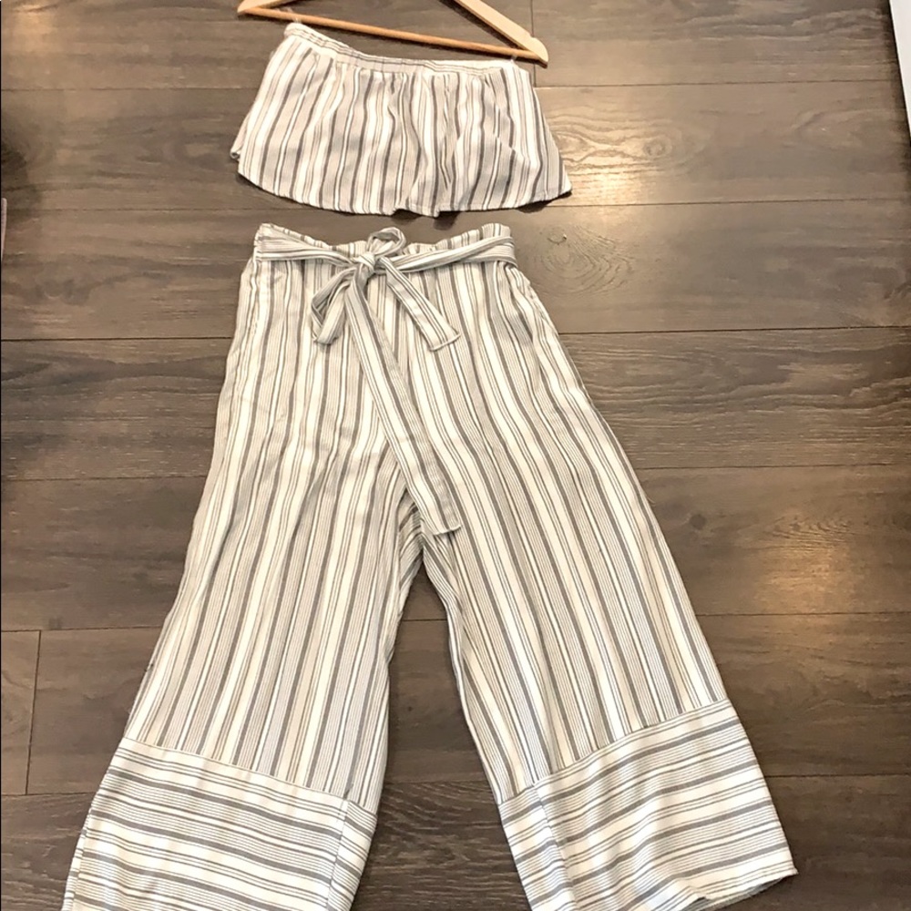 Striped linen set